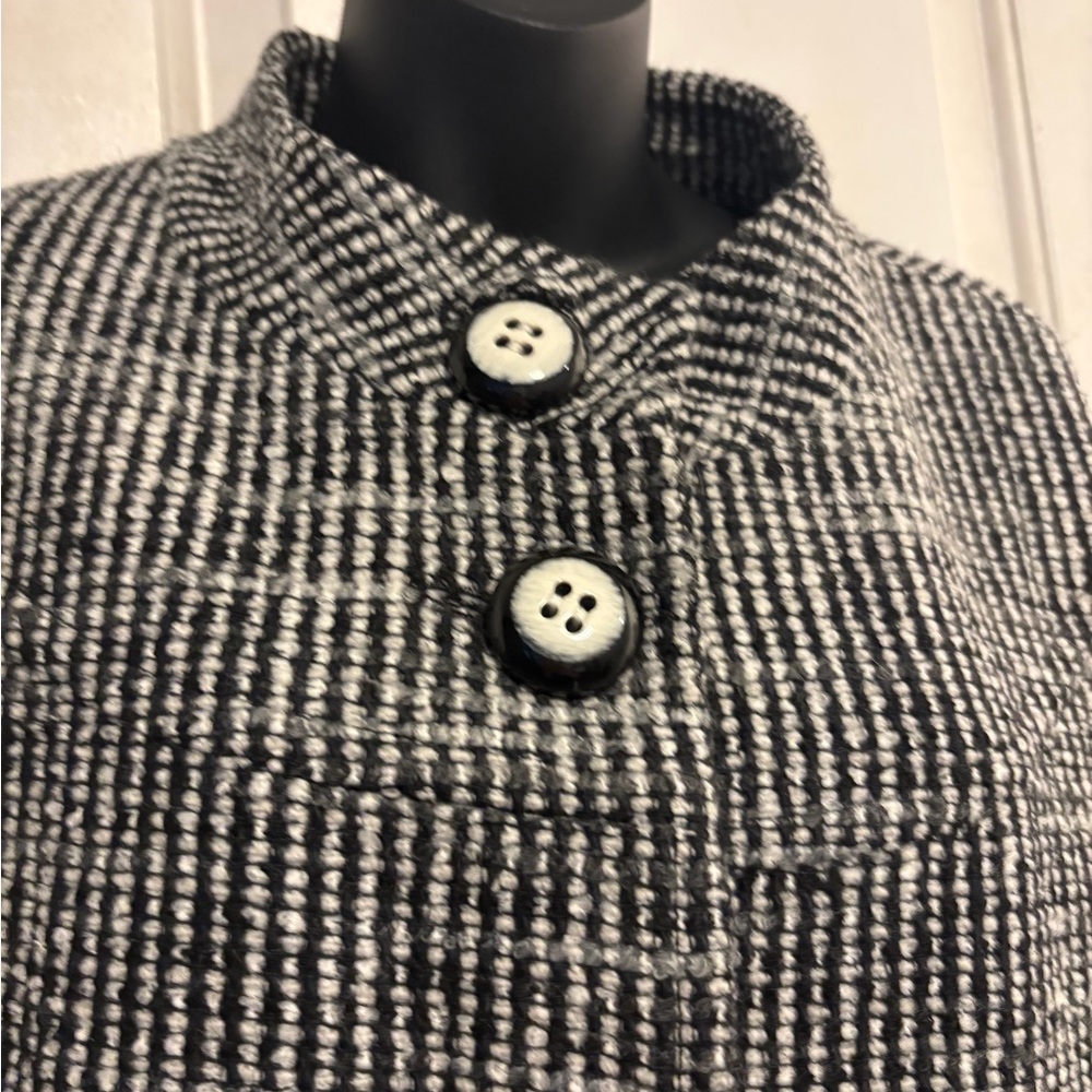 Women's Black & White Textured Button-Front Pea Coat